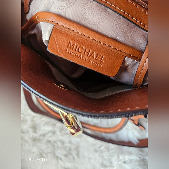 Michael Kors Brown Signature Tote Bag - Picture 12 of 15